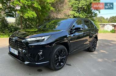 Внедорожник / Кроссовер Toyota RAV4 2022 в Киеве