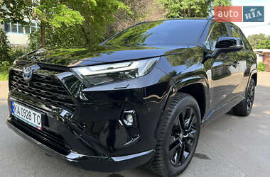 Позашляховик / Кросовер Toyota RAV4 2022 в Києві