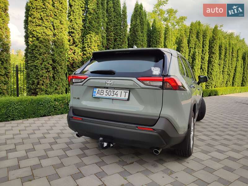 Внедорожник / Кроссовер Toyota RAV4 2022 в Виннице