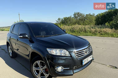 Внедорожник / Кроссовер Toyota RAV4 2010 в Харькове