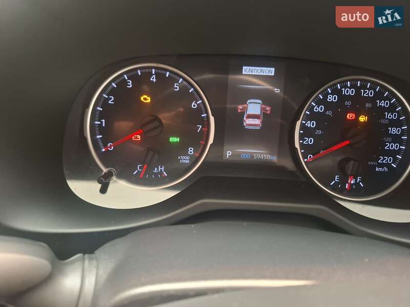 Позашляховик / Кросовер Toyota RAV4 2020 в Одесі