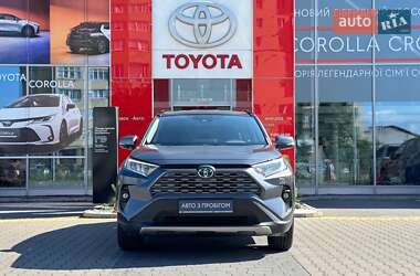 Внедорожник / Кроссовер Toyota RAV4 2021 в 