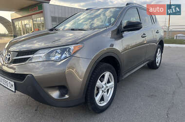 Внедорожник / Кроссовер Toyota RAV4 2014 в Змиеве