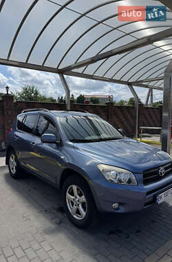 Внедорожник / Кроссовер Toyota RAV4 2008 в Ровно