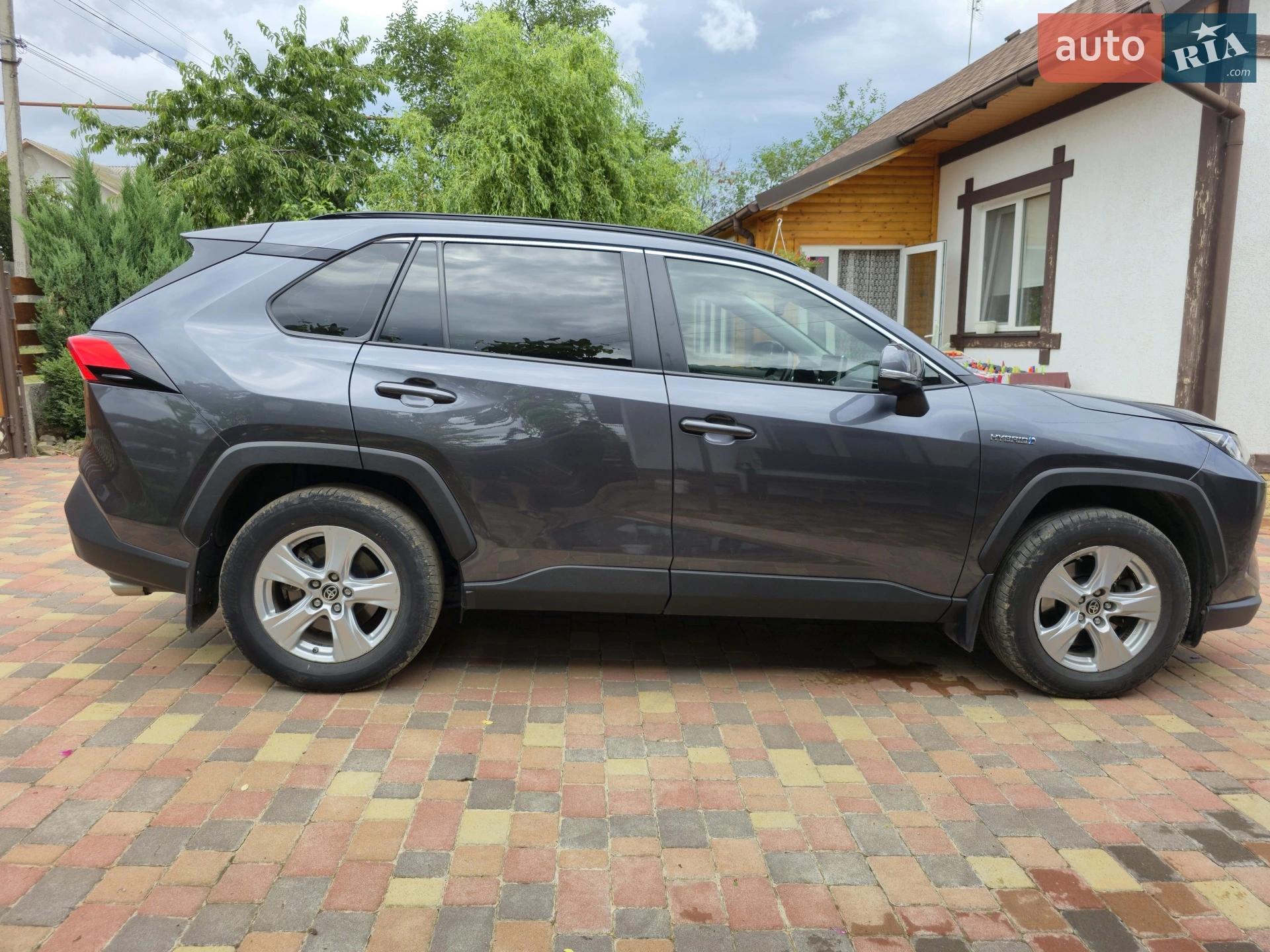 2021 Toyota RAV 4 - мініатюра 2