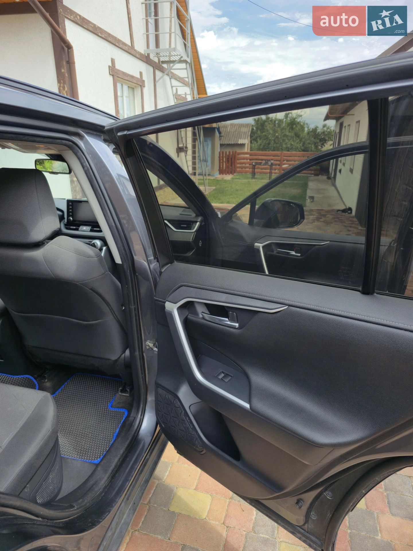 2021 Toyota RAV 4 - мініатюра 14