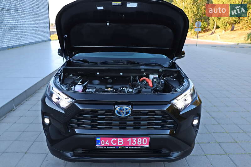 Позашляховик / Кросовер Toyota RAV4 2023 в Кременчуці