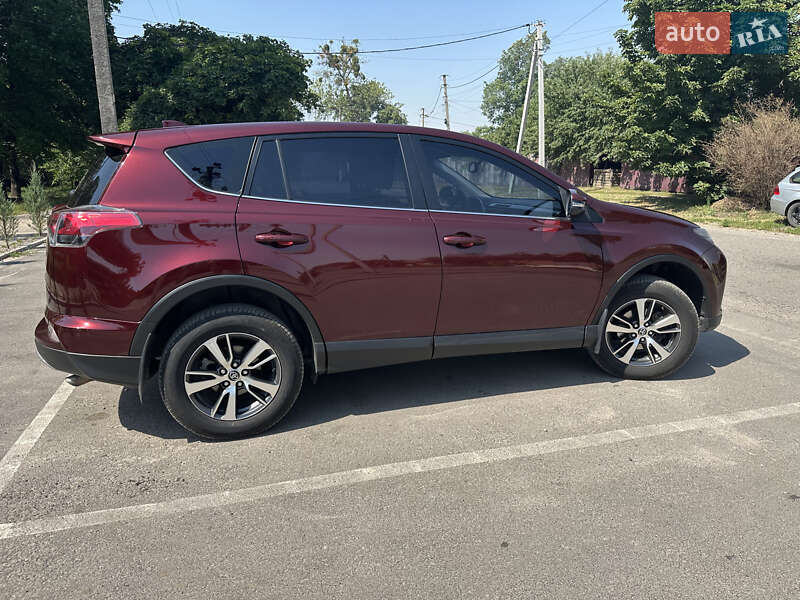 Внедорожник / Кроссовер Toyota RAV4 2016 в Валках фото 9 Внедорожник / Кроссовер Toyota RAV4 2016 в Валках