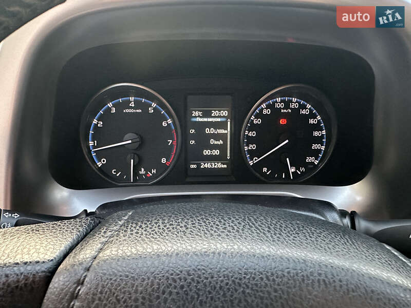 Внедорожник / Кроссовер Toyota RAV4 2016 в Валках фото 17 Внедорожник / Кроссовер Toyota RAV4 2016 в Валках