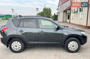 Внедорожник / Кроссовер Toyota RAV4 2007 в 