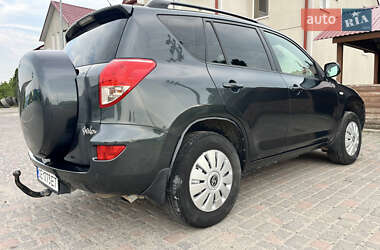 Внедорожник / Кроссовер Toyota RAV4 2007 в 