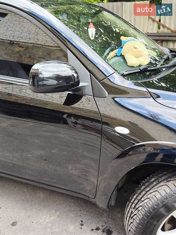 Внедорожник / Кроссовер Toyota RAV4 2006 в Харькове