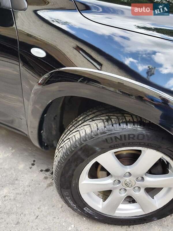 Внедорожник / Кроссовер Toyota RAV4 2006 в Харькове