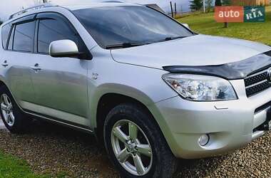 Позашляховик / Кросовер Toyota RAV4 2009 в 