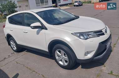 Внедорожник / Кроссовер Toyota RAV4 2013 в Сумах