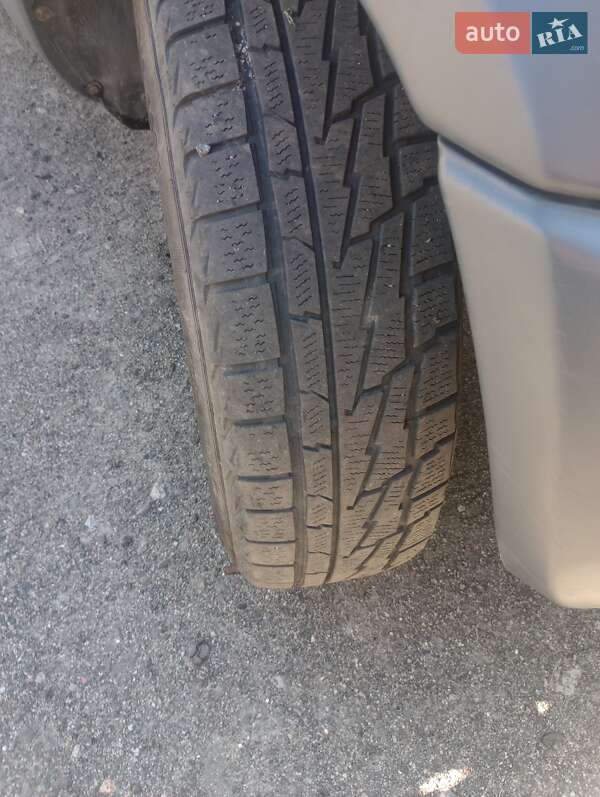 Внедорожник / Кроссовер Toyota RAV4 1998 в Броварах