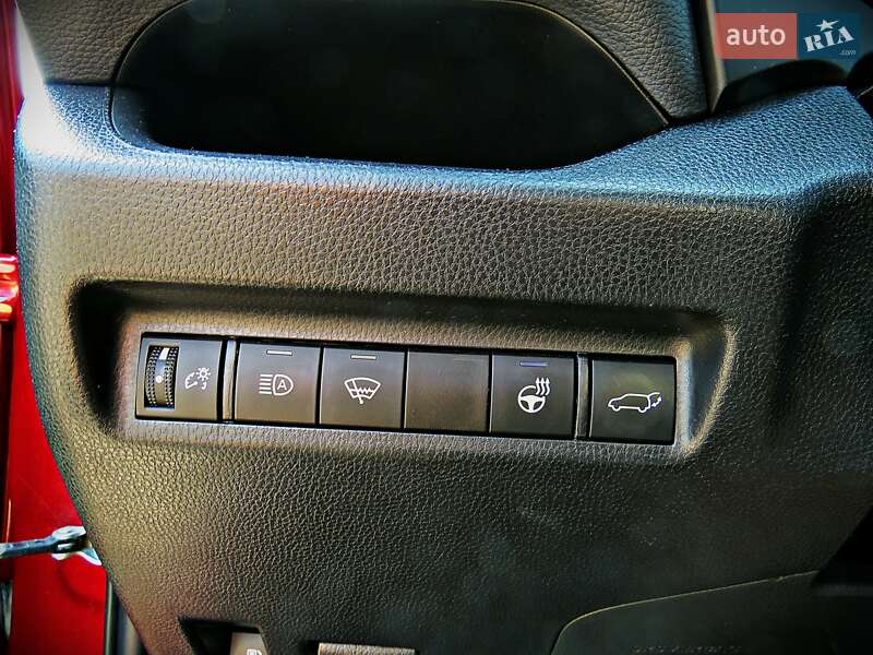 Внедорожник / Кроссовер Toyota RAV4 2022 в Черкассах