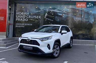 Внедорожник / Кроссовер Toyota RAV4 2023 в Одессе