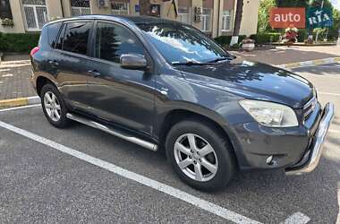 Позашляховик / Кросовер Toyota RAV4 2008 в Києві