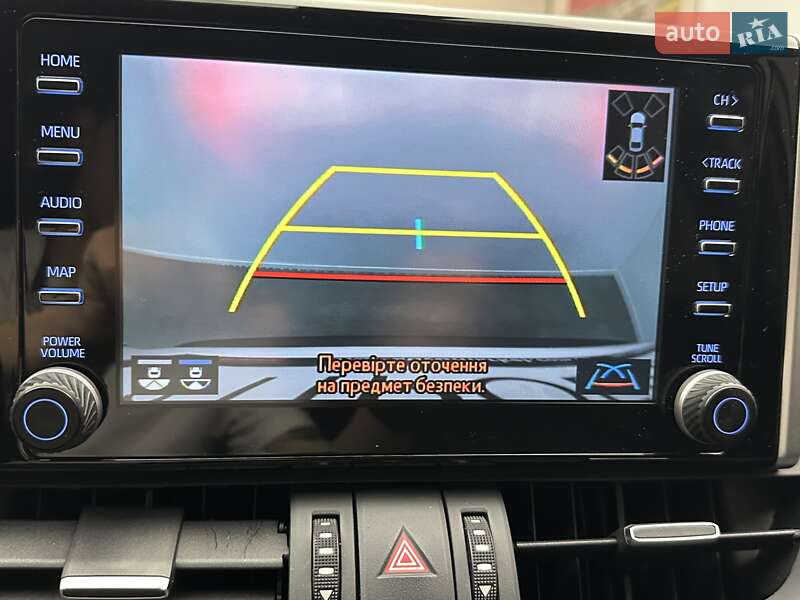 Внедорожник / Кроссовер Toyota RAV4 2019 в Киеве