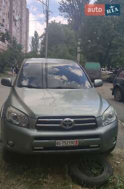 Позашляховик / Кросовер Toyota RAV4 2010 в Краматорську