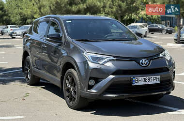Внедорожник / Кроссовер Toyota RAV4 2018 в Одессе