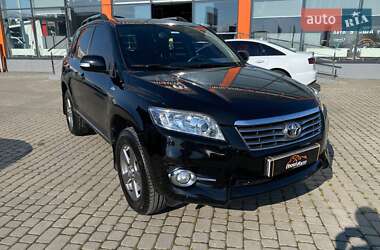 Позашляховик / Кросовер Toyota RAV4 2012 в Львові