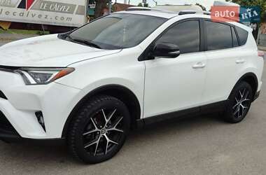 Позашляховик / Кросовер Toyota RAV4 2015 в Вінниці