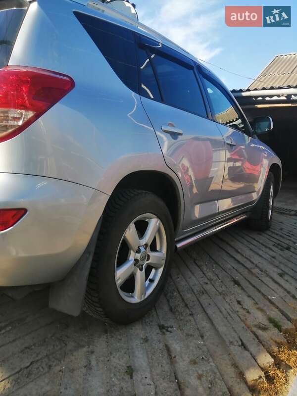 Toyota RAV4 2007