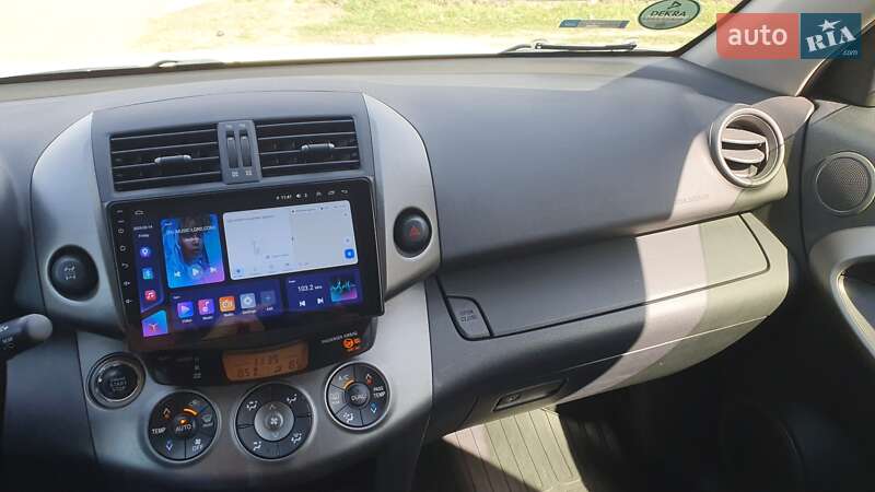 Внедорожник / Кроссовер Toyota RAV4 2012 в Одессе