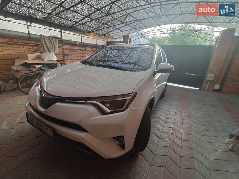 Toyota RAV4 2018
