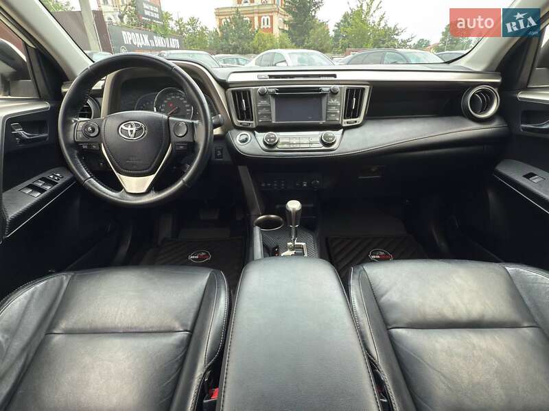 Позашляховик / Кросовер Toyota RAV4 2013 в Харкові