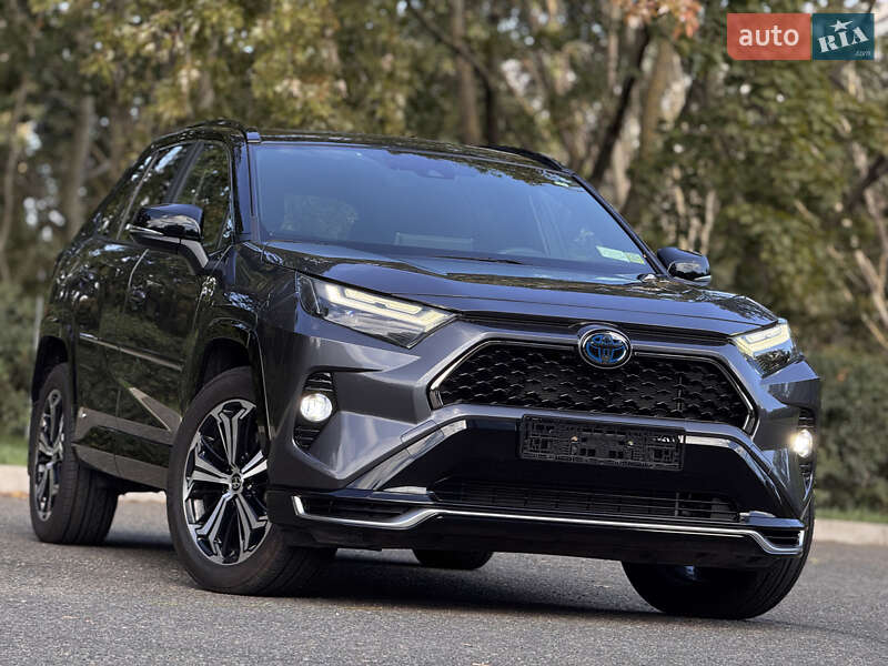 Внедорожник / Кроссовер Toyota RAV4 2022 в Одессе