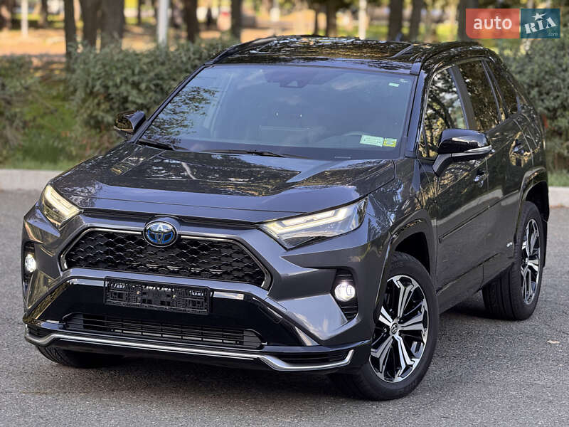 Внедорожник / Кроссовер Toyota RAV4 2022 в Одессе