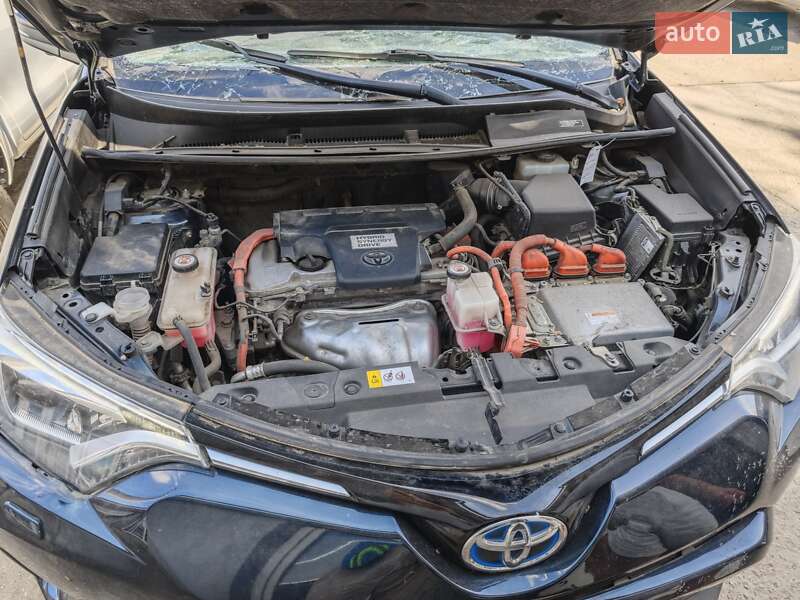 Внедорожник / Кроссовер Toyota RAV4 2017 в Николаеве