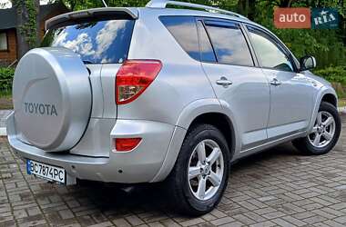 Внедорожник / Кроссовер Toyota RAV4 2006 в 
