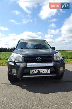 Внедорожник / Кроссовер Toyota RAV4 2005 в Киеве