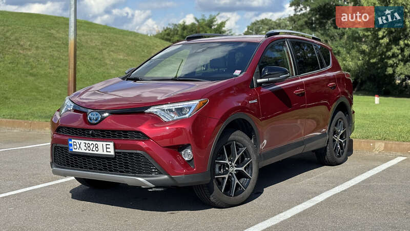 Toyota RAV4 2017