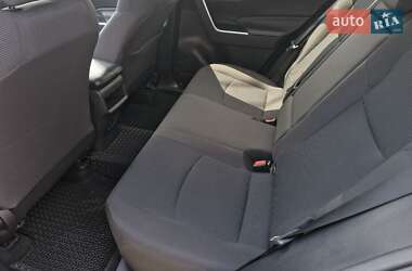 Позашляховик / Кросовер Toyota RAV4 2019 в Миколаєві