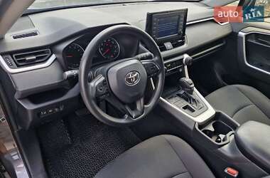 Позашляховик / Кросовер Toyota RAV4 2019 в Миколаєві
