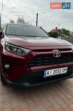 Позашляховик / Кросовер Toyota RAV4 2019 в Кривому Розі