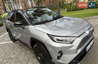 Позашляховик / Кросовер Toyota RAV4 2020 в Ірпені