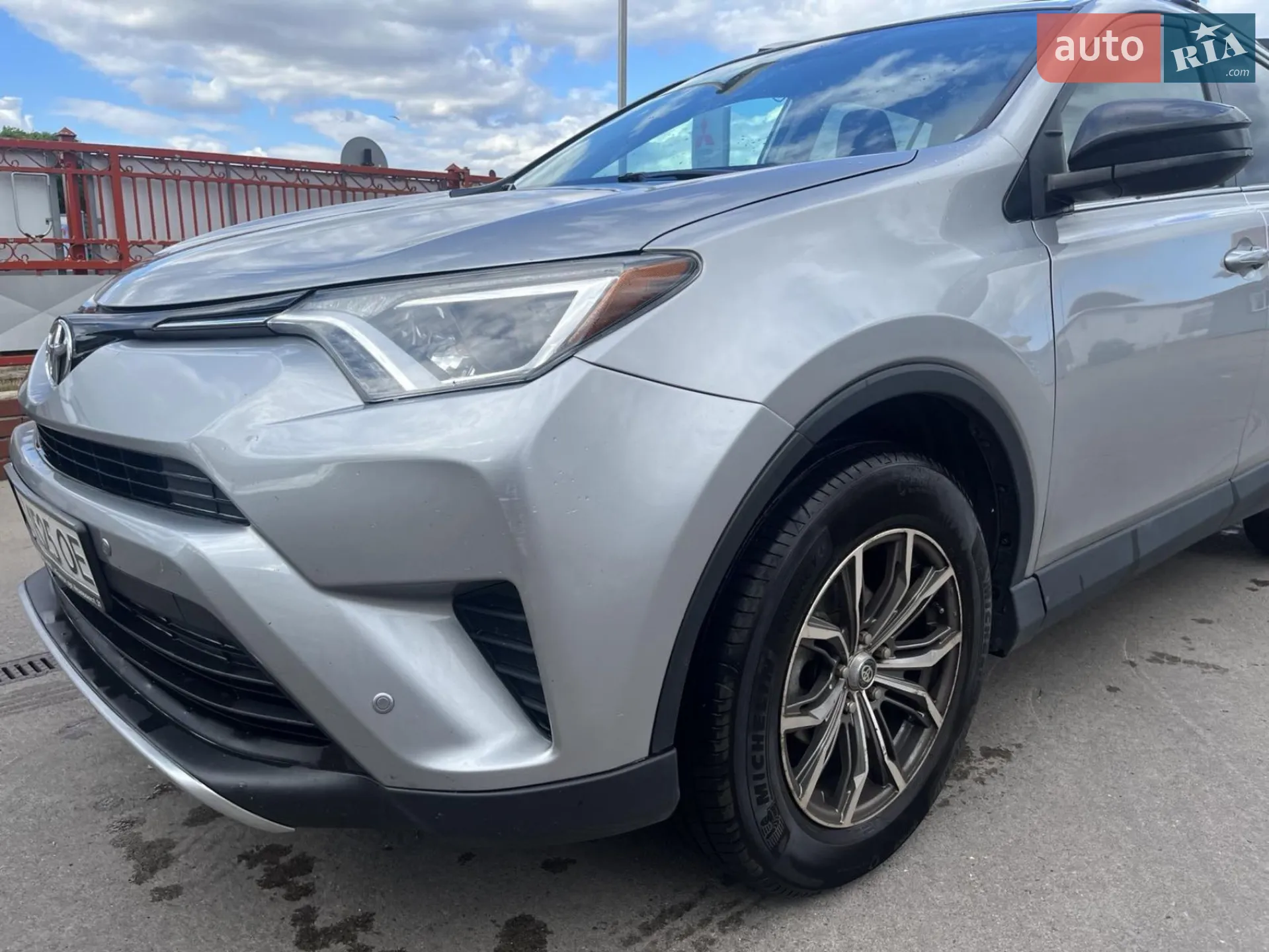 2016 Toyota RAV 4 - мініатюра 4