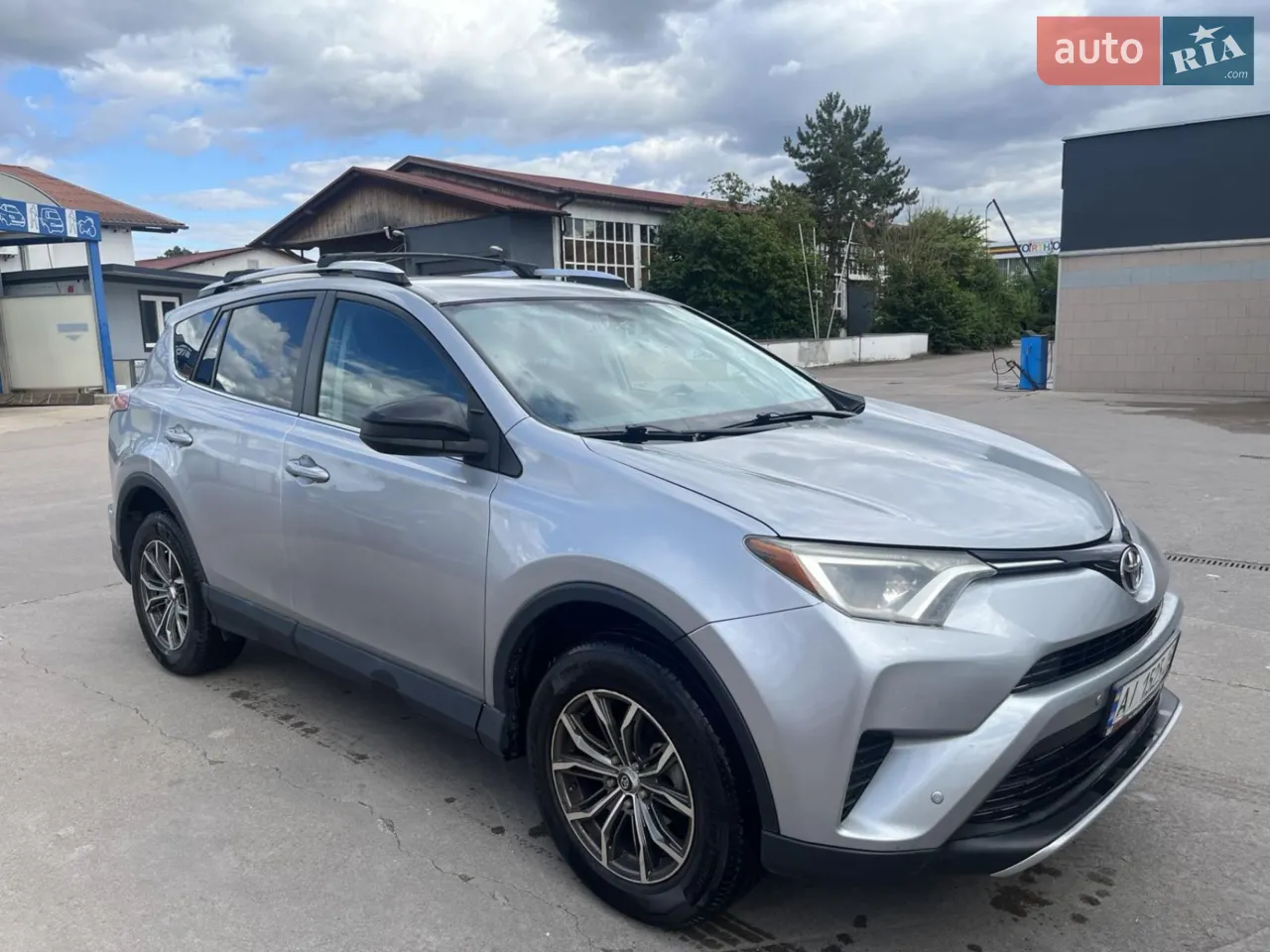 2017 Toyota RAV 4 - мініатюра 9