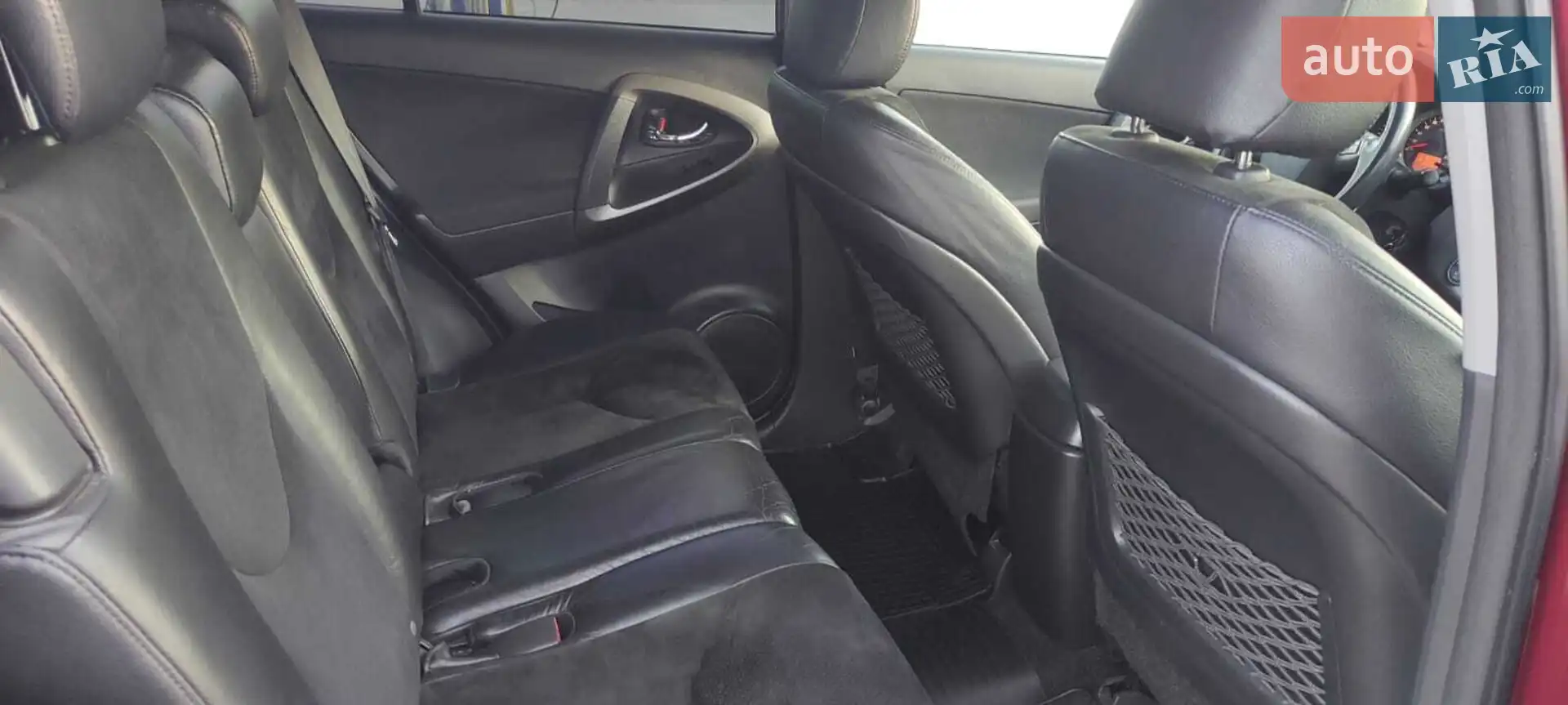 2010 Toyota RAV 4 - мініатюра 12