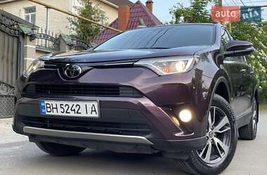 Внедорожник / Кроссовер Toyota RAV4 2017 в Одессе