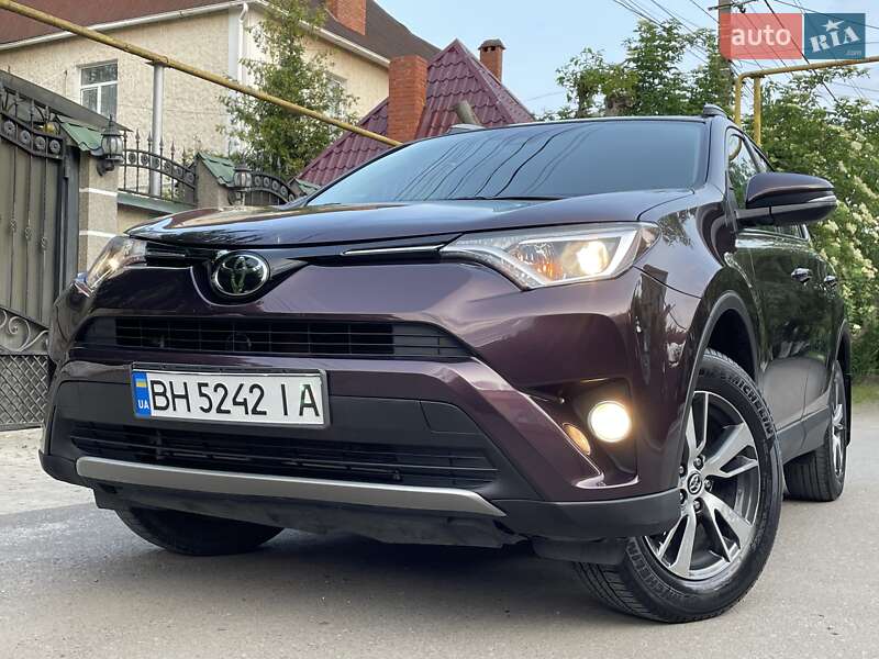 Toyota RAV4 2017