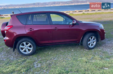 Позашляховик / Кросовер Toyota RAV4 2010 в Одесі