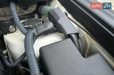 Внедорожник / Кроссовер Toyota RAV4 2011 в 