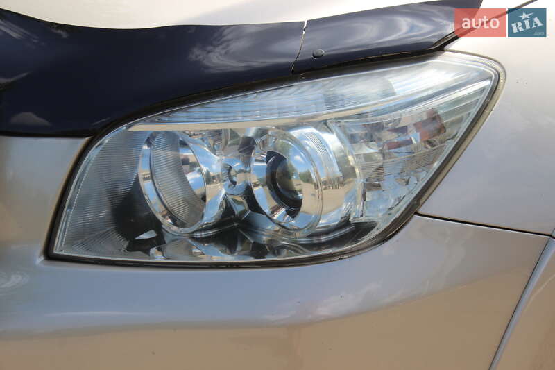 Внедорожник / Кроссовер Toyota RAV4 2007 в Днепре